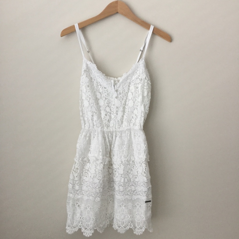 Abercrombie and Fitch White Crochet Dress (M)